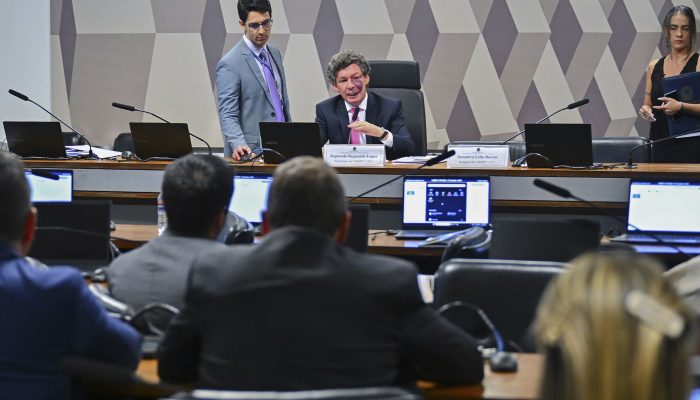 © Ton Molina/Agência Senado