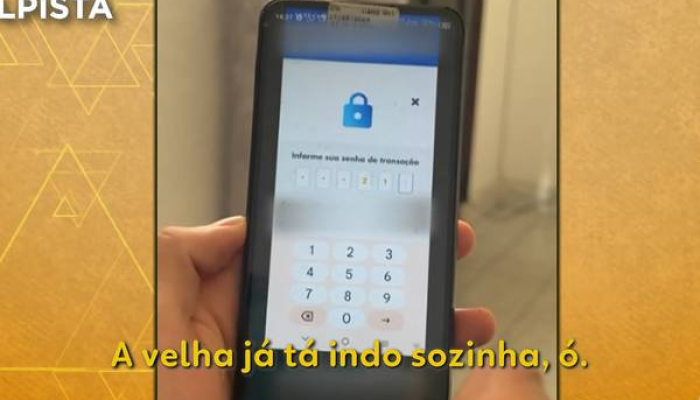 Vídeos feitos por golpistas revelam como funcionam as falsas centrais bancáriasFantástico · g1